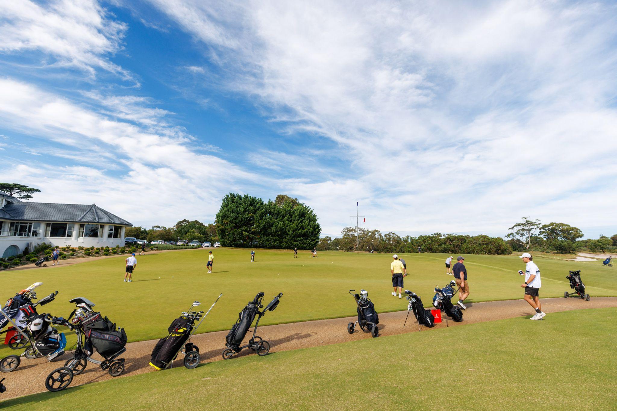 Yog Golf 26 007