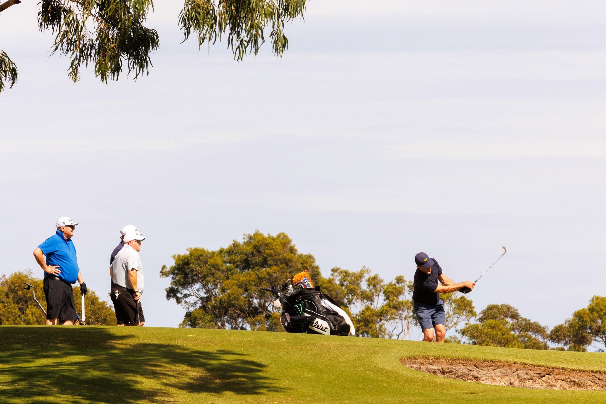 Yog Golf 26 047