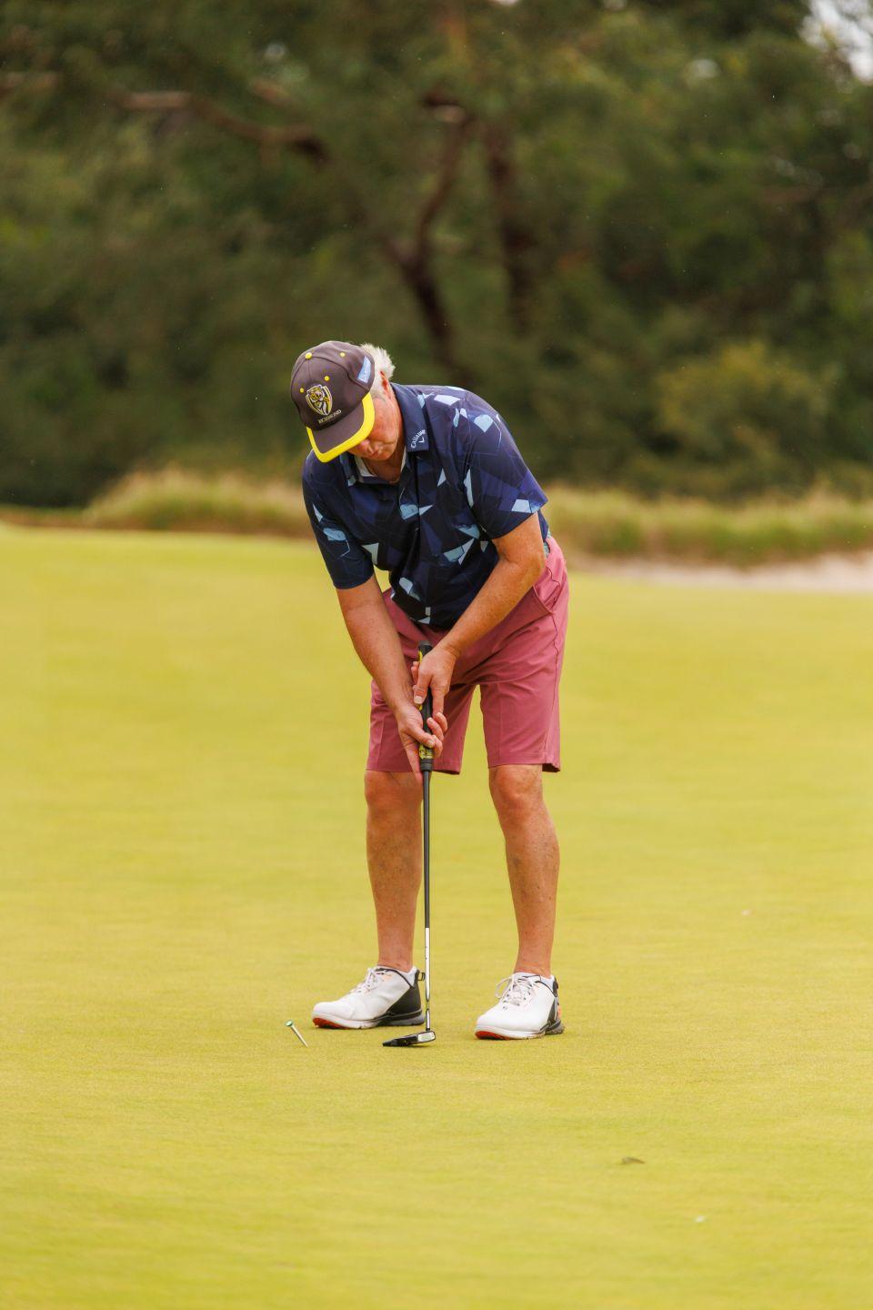 Yog Golf 26 1210