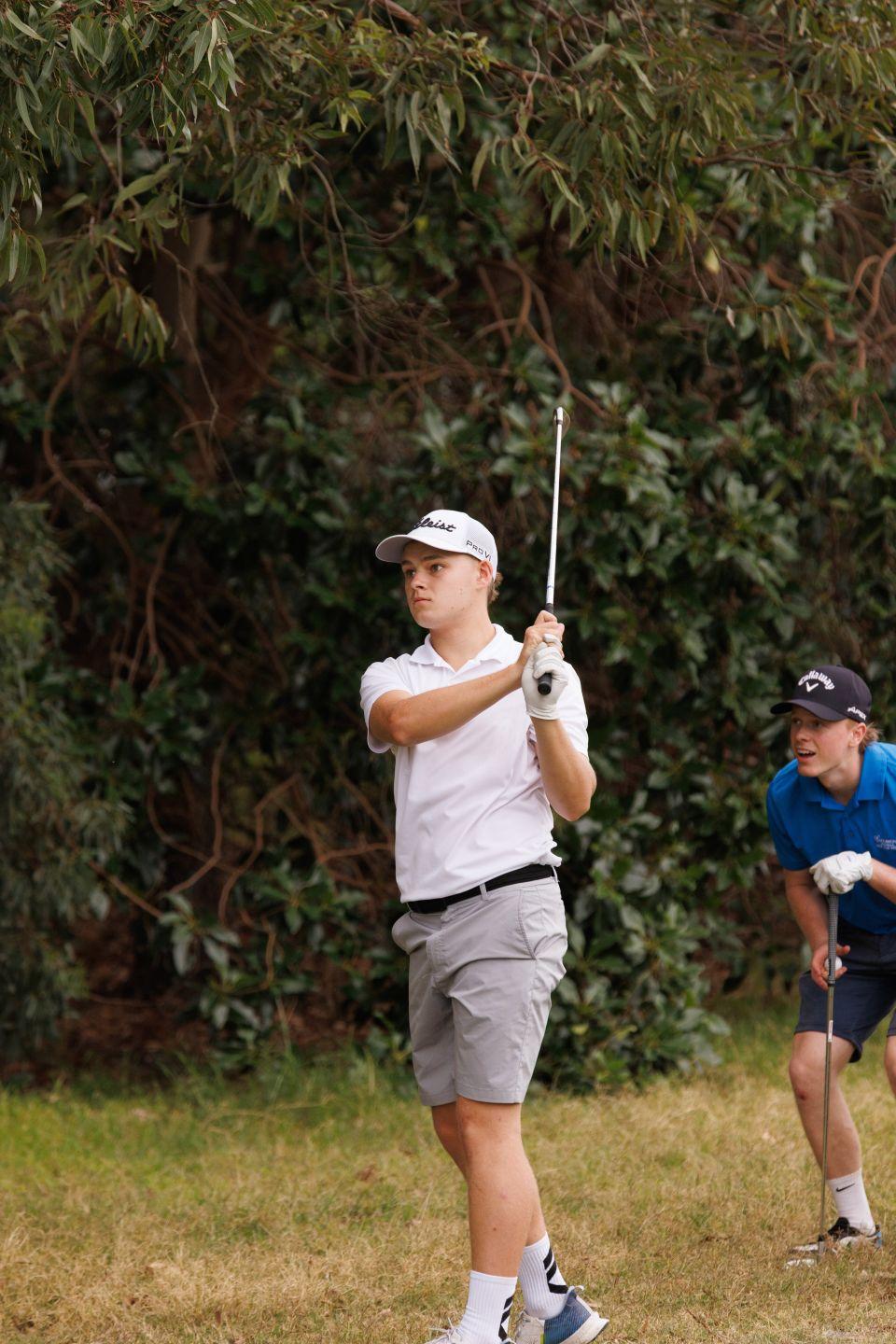 Yog Golf 26 687